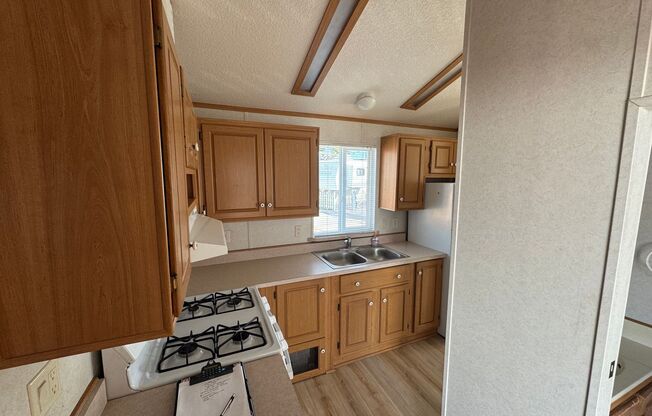 Cozy 1 Bedroom, 1 Bath Tiny Home Oasis in La Mesa