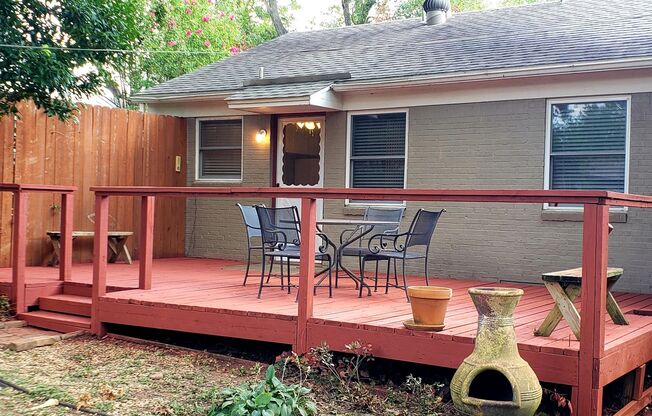 585 Classen Dr.