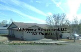 4461 Moccasin Cir