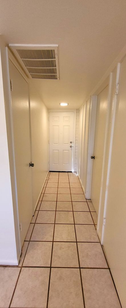 LOVELY CENTRAL PHOENIX TOWNHOME READY TO RENT!!!