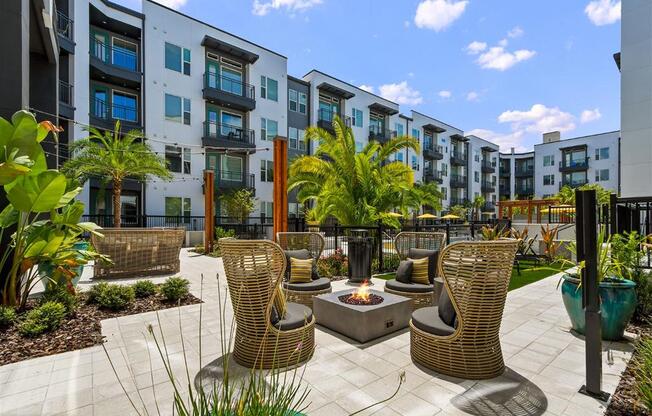 Outdoor courtyard with fire pit at Berkshire Winter Park, Winter Park, Florida