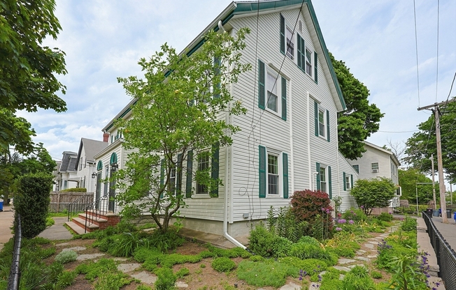 36 ALBION ST