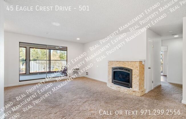 45 EAGLE CREST DR