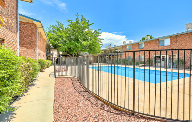1 bed, 1 bath, 700 sqft, $895, Unit Unit 22