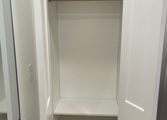 Studio, 1 bath, $1,495, Unit 15