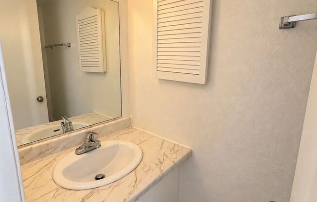 2 beds, 1.5 baths, $1,150, Unit # 506