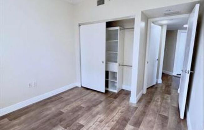3 beds, 3 baths, $5,400