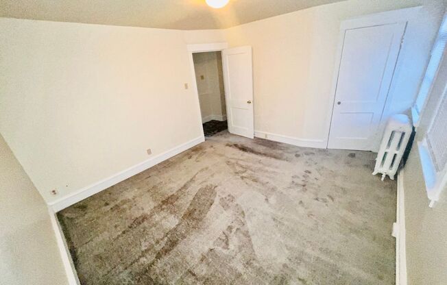 2 beds, 1 bath, $1,450