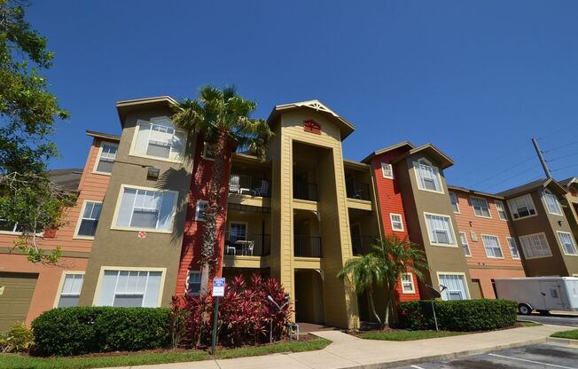 1/1 Condo in Villa Del Sol ~ Gated Comm w/ Resort-Style Amenities!