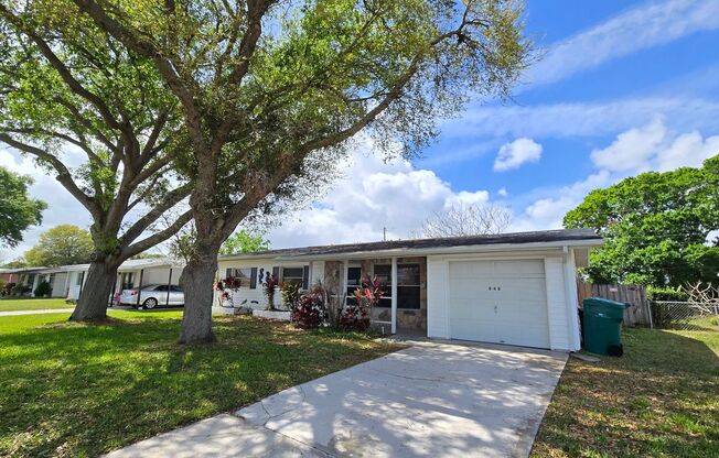 Adorable Melbourne Home located Near Sarno 3/2/2