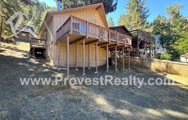 2 Bed, 1 Bath Wrightwood Home!!!