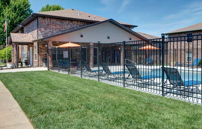 2 beds, 2 baths, 780 sqft, $1,045, Unit C-108