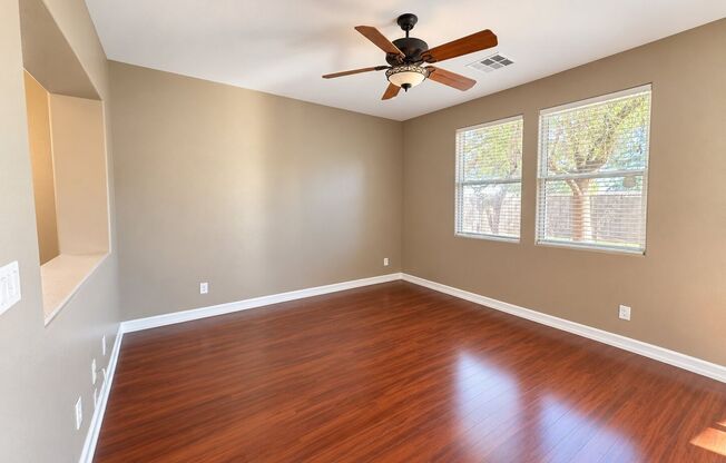3 beds, 2.5 baths, $2,250