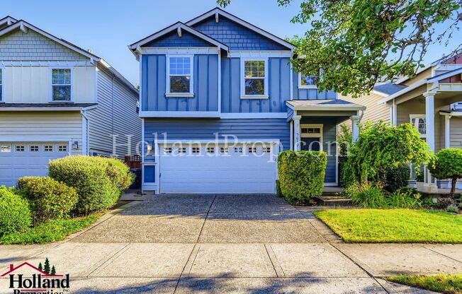 Charming 4-Bedroom Home with Private Hot Tub in Prime Hillsboro Location