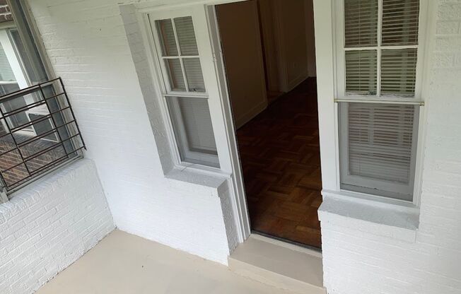 1 bed, 1 bath, 819 sqft, $1,650, Unit 104