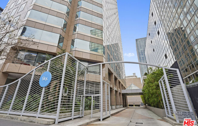 2 beds, 2 baths, 1,200 sqft, $3,800, Unit 1206