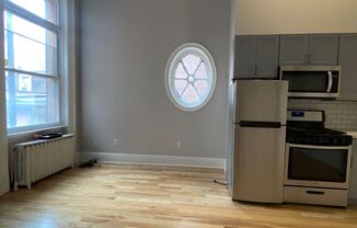 Studio, 1 bath, 525 sqft, $1,150, Unit Unit 6