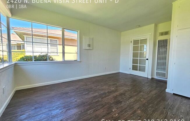 2420 N Buena Vista St