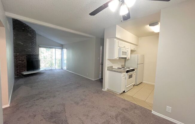 2 beds, 1 bath, $1,895, Unit 36