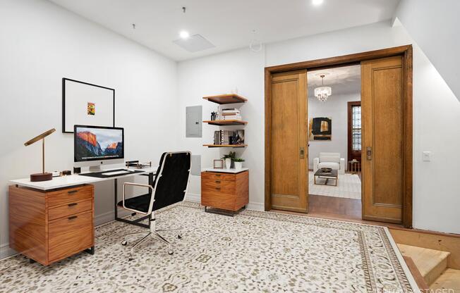 453 W 140 ST