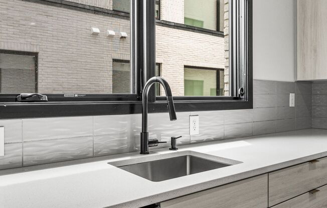2 beds, 1 bath, 725 sqft, $1,945, Unit 311 - Lofted