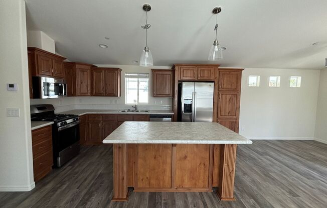 Brand new home for lease! 2 Bed 2 Bath.