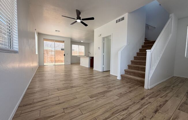 51st Ave and Broadway, 3 bed, 2.5 bath, Freshly Painted, wood like tile downstairs, new carpet