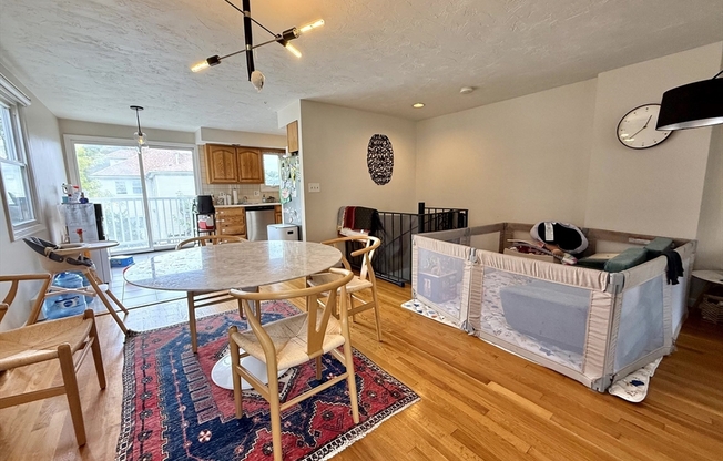 43 EDENFIELD AVE