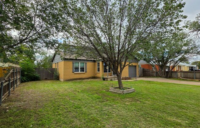 4-Bed, 2-Bath Two-Story Home Near Avondale Elementary