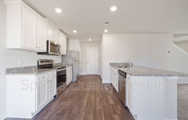 2109 BRIAR RUN