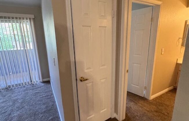 2 beds, 2 baths, $1,550