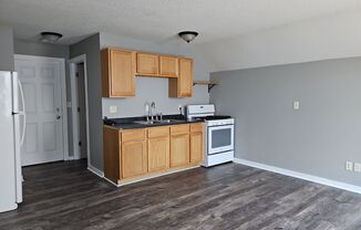 Studio, 1 bath, 450 sqft, $625, Unit 6