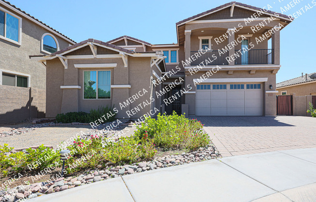 4121 E YELLOWSTONE PL