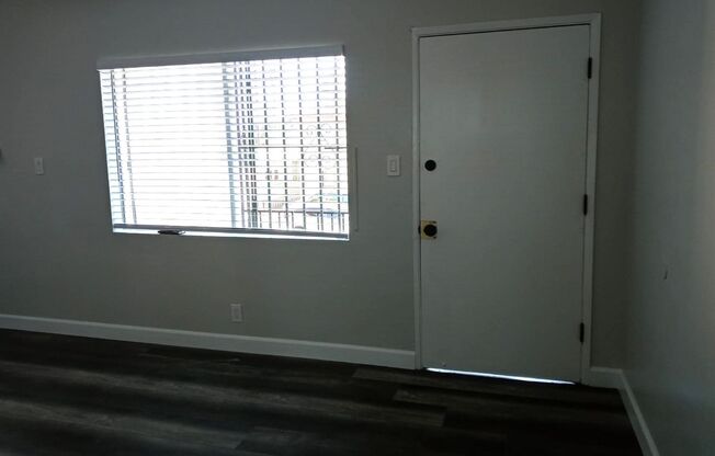 1 bed, 1 bath, $1,995, Unit 11