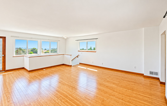 3 beds, 3 baths, 2,100 sqft, $3,750, Unit 3709