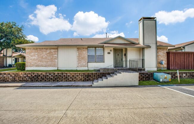 2-Bedroom Condo in Garland - Private Patio & Two Car Garage