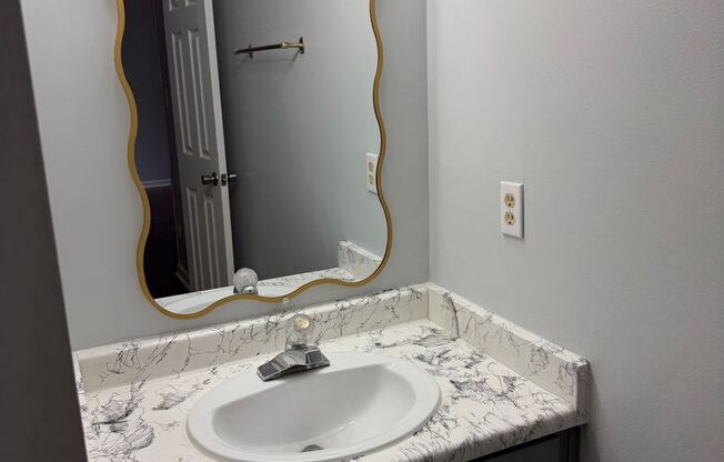 Relax and Enjoy Lake Royale!