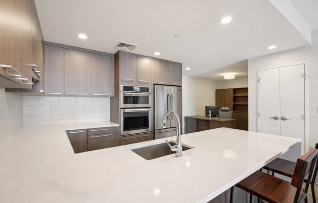 2 beds, 2 baths, 1,409 sqft, $5,200, Unit 511