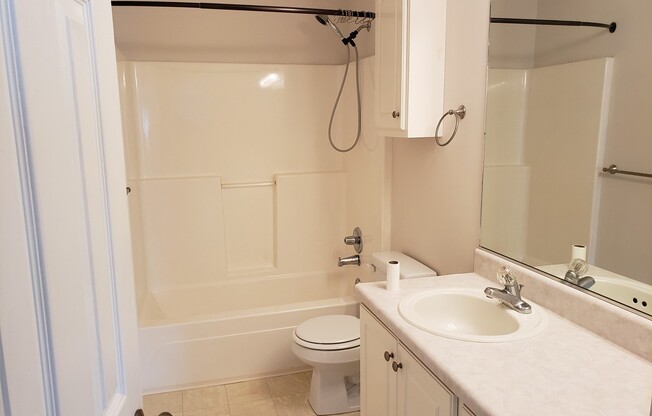 2 beds, 2 baths, $1,250