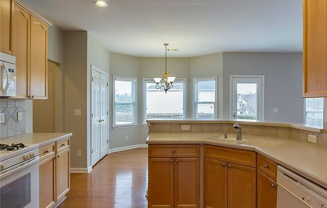 Spacious 5 Bedroom!