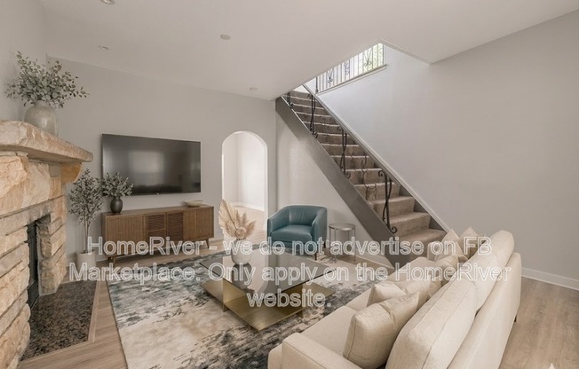 302 MATHEWS AVE