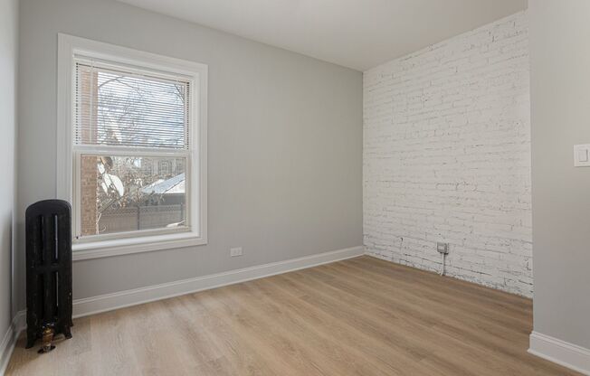 2 beds, 1 bath, 561 sqft, $2,100, Unit 1629-1D