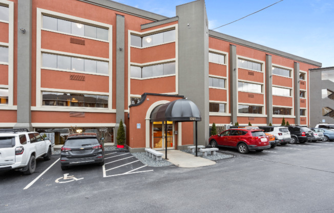 1361 ELM ST