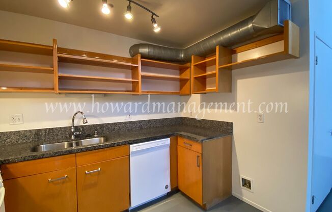 2 beds, 2 baths, 1,200 sqft, $3,695, Unit 06