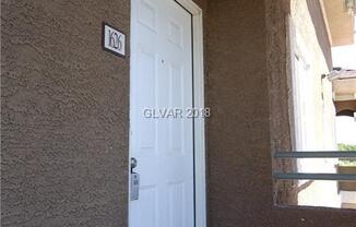 2 beds, 2 baths, $1,350, Unit Unit 1626