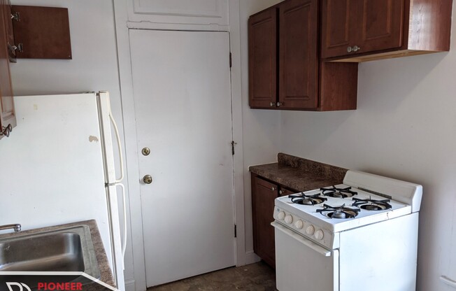2651 North Spaulding Ave.