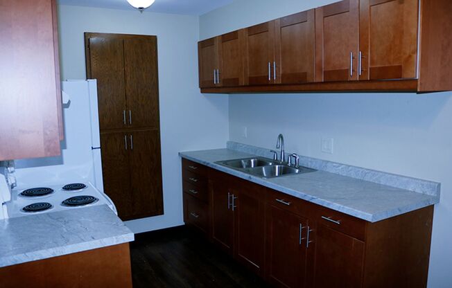 1 bed, 1 bath, $795, Unit 3