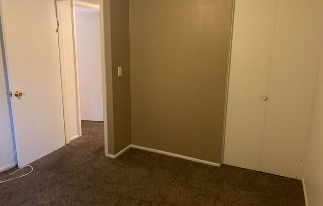 2 beds, 1.5 baths, $1,345, Unit # 115