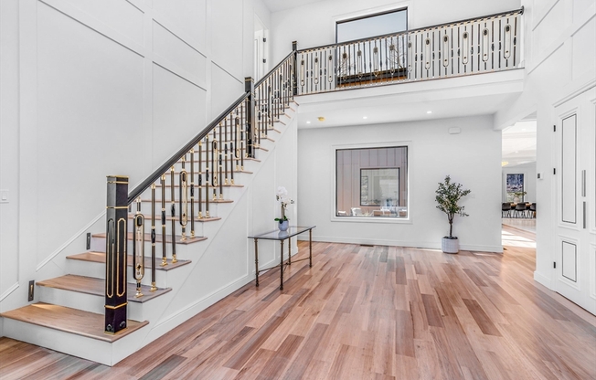 20 AMBERWOOD DR