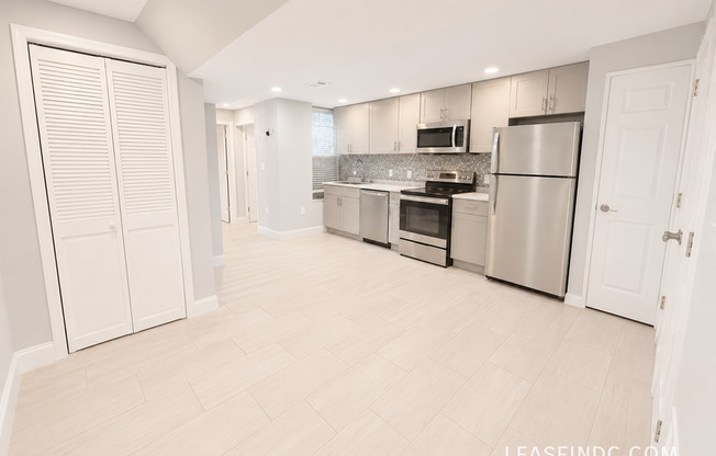 55 QUINCY PL NW
